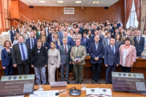 Исковая давность, приобретательная давность, «вечные» обязательства – темы «Диалогов о частном праве» во Владимире